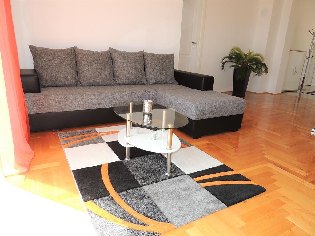 Apartment Cindy Lovran Eksteriør bilde